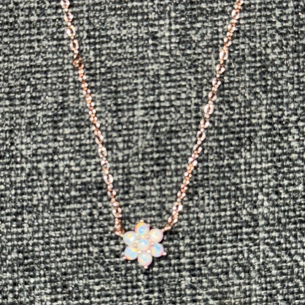 ✨2X Host Pick✨Opal Flower Necklace- Rose Gold - Picture 3 of 8